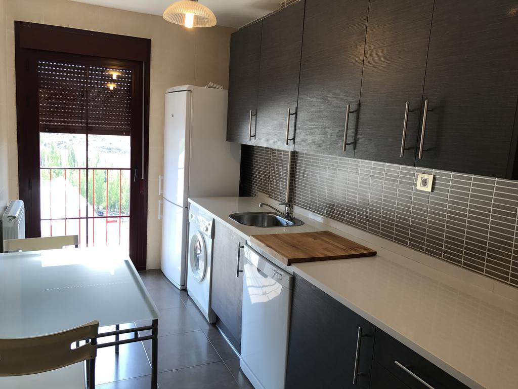Apartamento Balcon De Jaca I Luaran gambar
