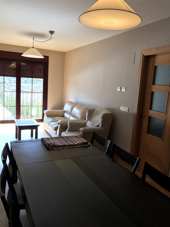 Apartamento Balcon De Jaca I Luaran gambar